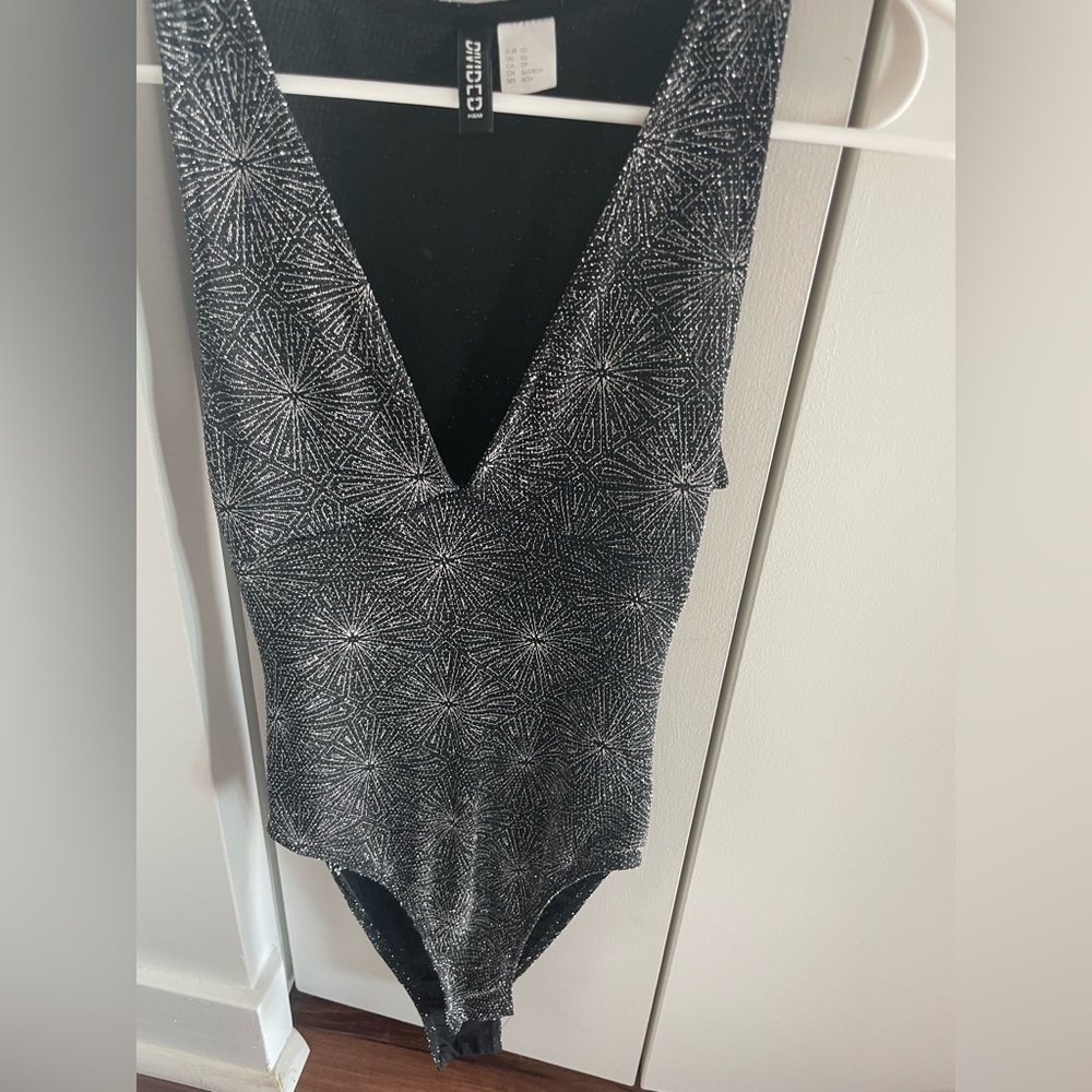 H&M bodysuit glitter
